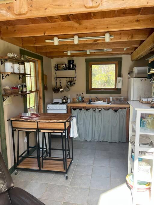 Secluded Cabin On Red Haven Farm Irvine Esterno foto